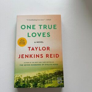 Taylor Jenkins Reid | One True Love Book